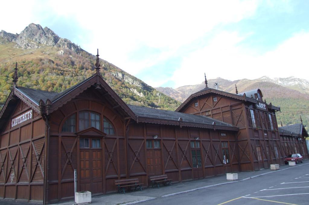 Vacances Perennes Cauterets Exterior photo